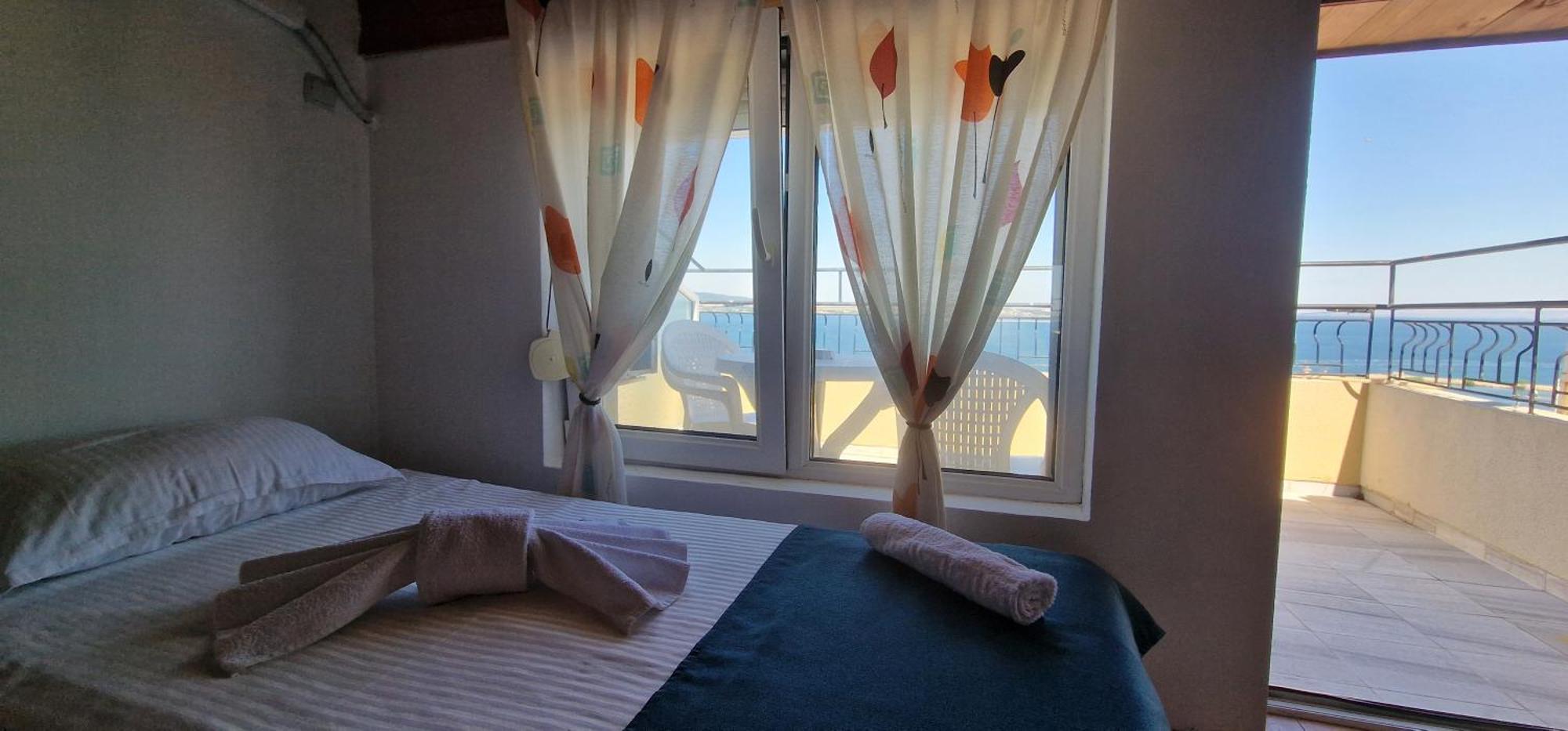 Guest House Maggy Sozopol Exteriör bild