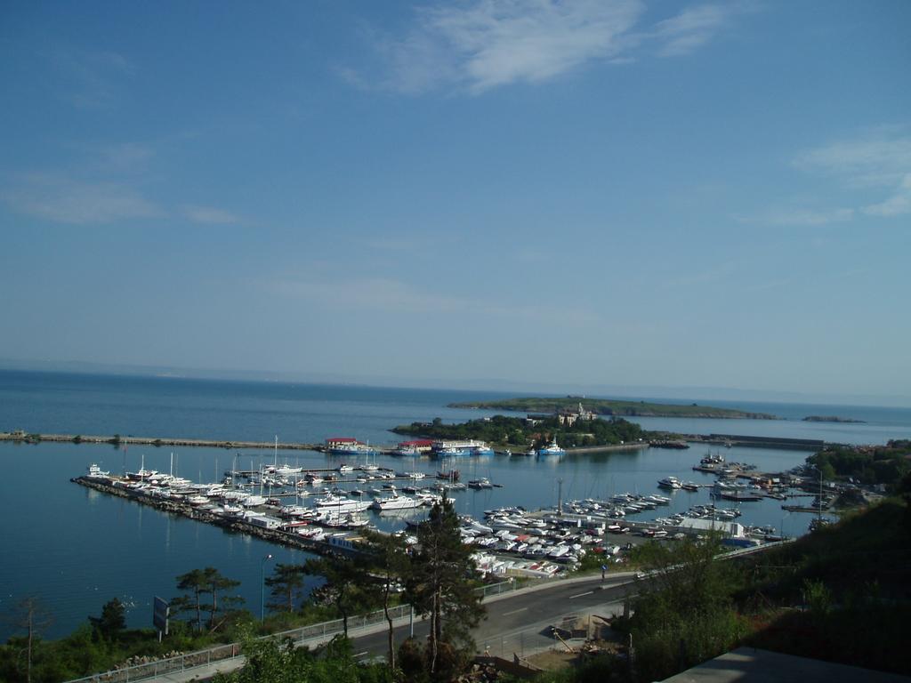 Guest House Maggy Sozopol Rum bild
